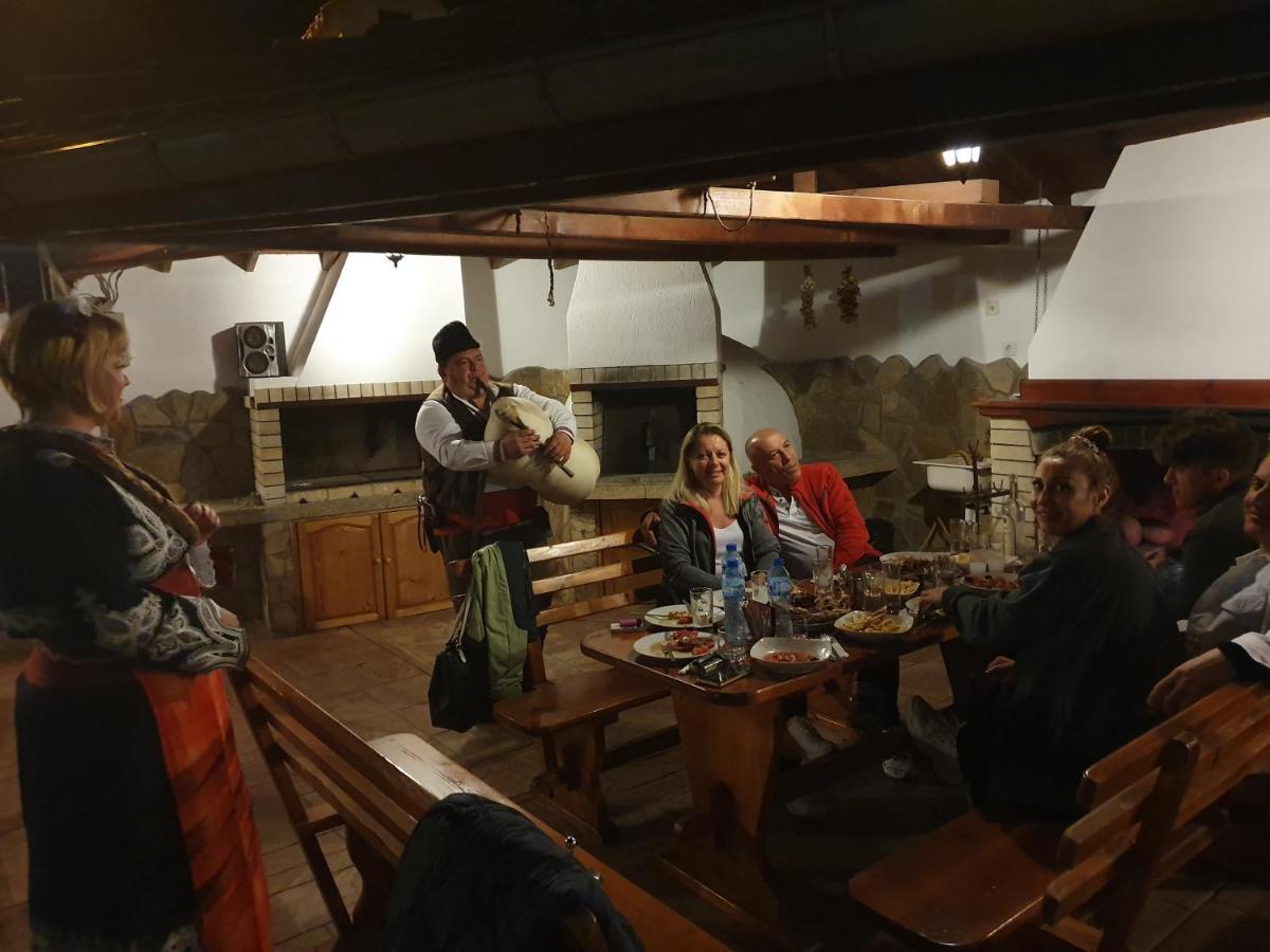 Yagodina Family Hotel Buitenkant foto